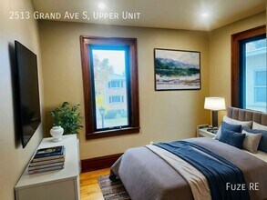 2513 Grand Ave S in Minneapolis, MN - Building Photo - Building Photo