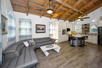 525 Lexington St in Dunedin, FL - Building Photo - Building Photo