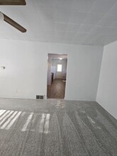 370 Ahnaip St in Menasha, WI - Building Photo - Building Photo