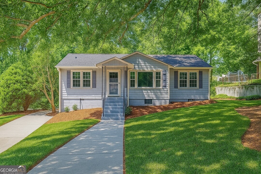 1716 Beacon Hill Blvd NE in Atlanta, GA - Building Photo