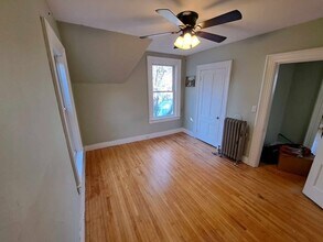 19 Pennacook St, Unit 2 in Manchester, NH - Building Photo - Building Photo
