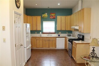 109 W 38th St in Austin, TX - Building Photo - Building Photo