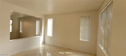 8198 Rock Meadows Dr in Las Vegas, NV - Building Photo - Building Photo