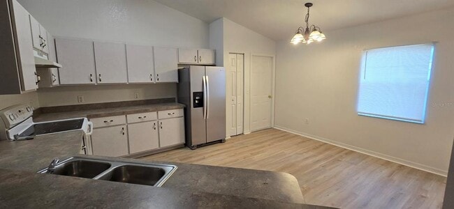 6875 SE 52nd St in Ocala, FL - Building Photo - Building Photo