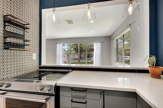 517 S 19th Ave in Hollywood, FL - Building Photo - Building Photo