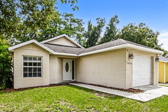 5420 Blue Grass St in Orlando, FL - Building Photo - Building Photo