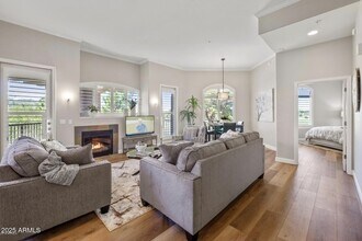 11640 N Tatum Blvd in Phoenix, AZ - Building Photo - Building Photo