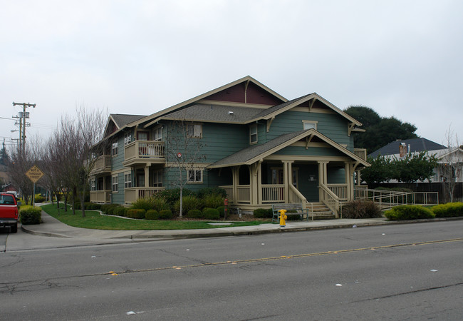 Salishan Apartments