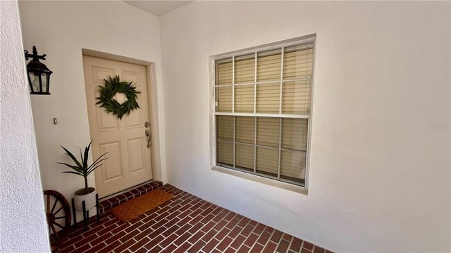 10222 Devonshire Lake Dr in Tampa, FL - Building Photo - Building Photo