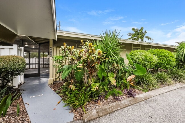 property at 6906 El Centro Ct