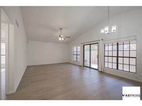 13829 S 42nd Pl in Phoenix, AZ - Building Photo - Building Photo