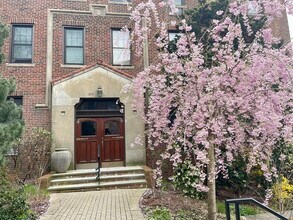 311 Tappan St in Brookline, MA - Building Photo - Building Photo