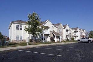 Aberdeen Apartments in Indianapolis, IN - Building Photo