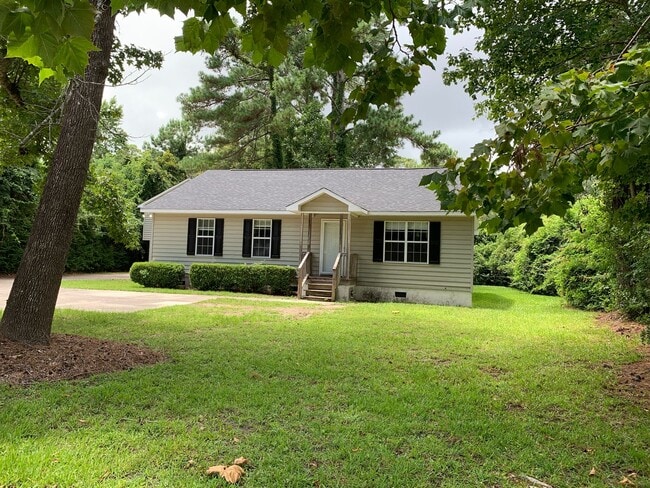 property at 2112 Wisteria Dr