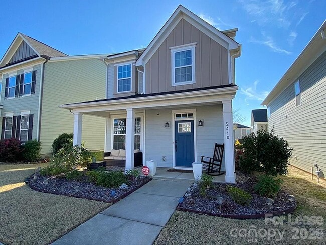 2410 Woodward Ave in Charlotte, NC - Building Photo - Building Photo