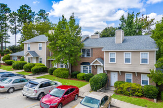 Endora East in Columbia, SC - Foto de edificio - Building Photo