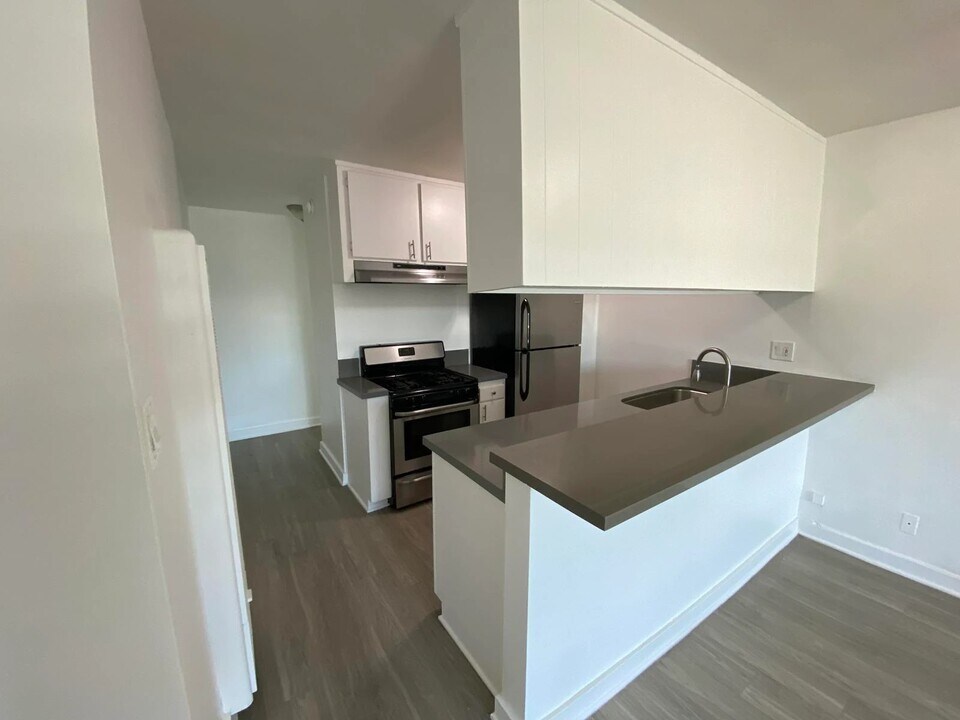 5307 Sepulveda Blvd in Los Angeles, CA - Building Photo