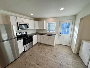 1120 W Frey in Stephenville, TX - Building Photo - Building Photo