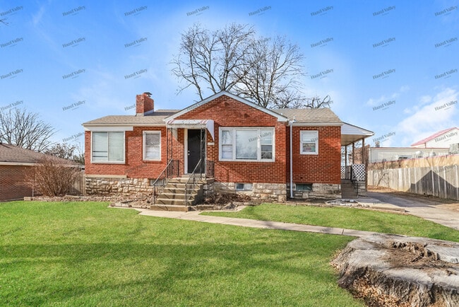 property at 2314 S Claremont Ave