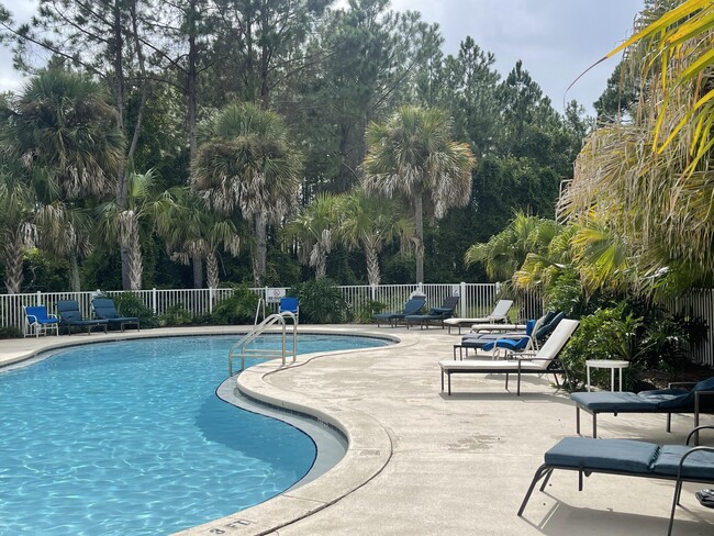 property at 4276 Calinda Ln
