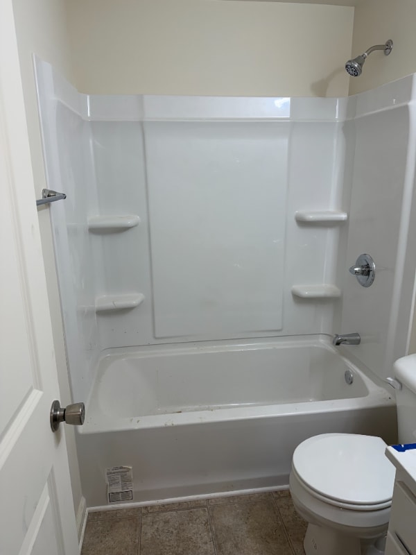 1029 E Walnut St in Martinsville, IN - Foto de edificio - Building Photo