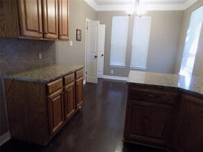 30202 Oak Tree Dr in Georgetown, TX - Building Photo - Building Photo