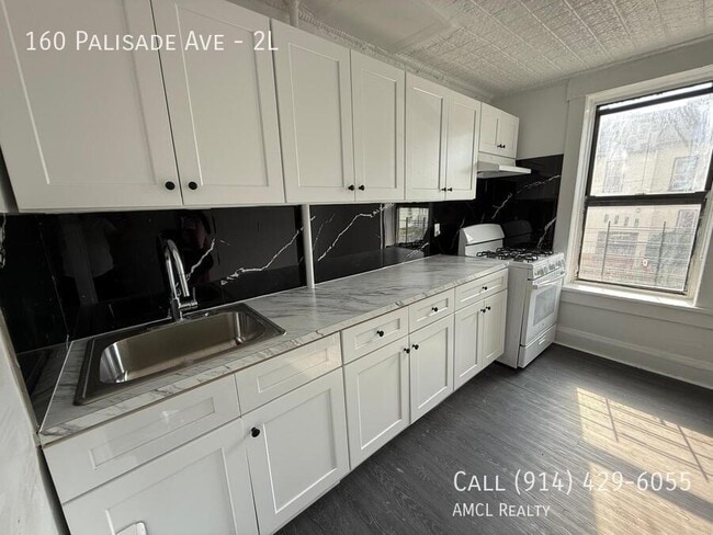 property at 160 Palisade Ave