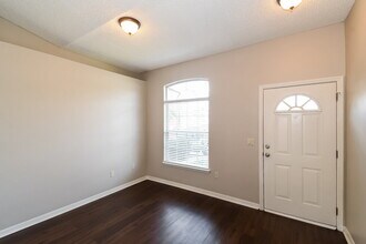 1527 Irishwood Ct, Unit R066 in Middleburg, FL - Foto de edificio - Building Photo