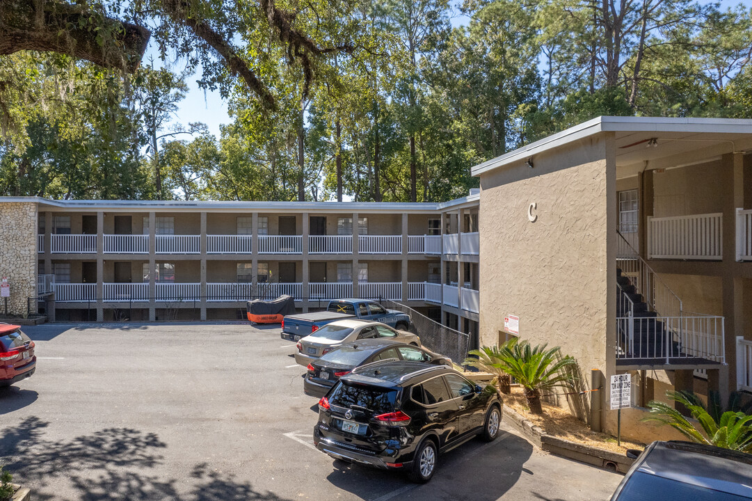 Ashton Park Apartments in Tallahassee, FL - Building Photo