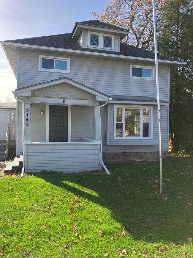 property at 5142 Ridge Rd