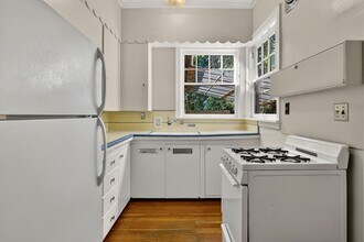 713 SE 27th Ave in Portland, OR - Building Photo - Building Photo