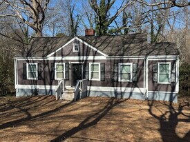 2648 Joyce Ave in Decatur, GA - Building Photo