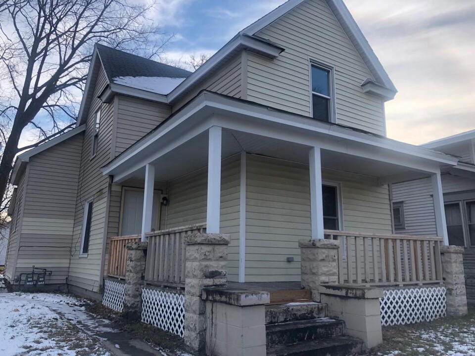 514 Studebaker St in South Bend, IN - Building Photo