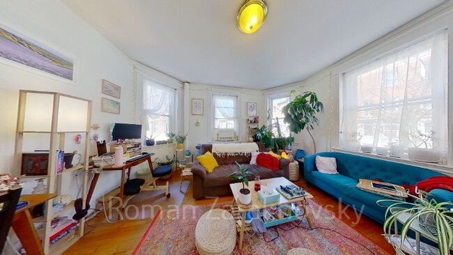 42 Strathmore Rd, Unit 32 in Boston, MA - Building Photo - Building Photo