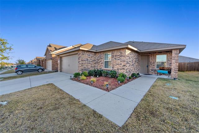 2480 French St in Fate, TX - Building Photo