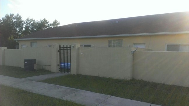 16162 SW 33rd Avenue Rd in Ocala, FL - Building Photo - Building Photo