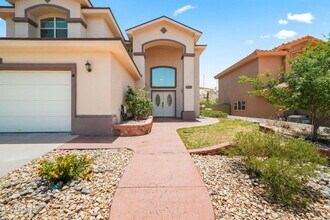 6384 Franklin Gate Dr in El Paso, TX - Building Photo - Building Photo