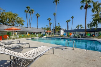 Studio 710 in Tempe, AZ - Foto de edificio - Building Photo