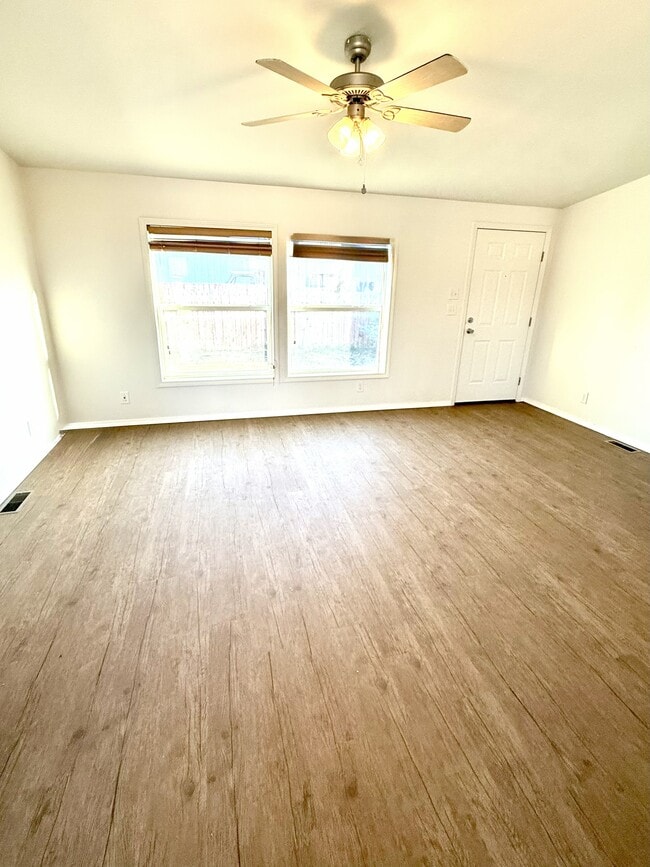1163 Thomas Dr, Unit Unit B in Bozeman, MT - Building Photo - Building Photo