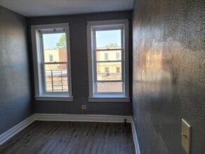 151 E 95th St, Unit 2R in Brooklyn, NY - Building Photo - Building Photo