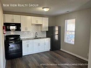 304 Hoskins Mill Ln in Charlotte, NC - Building Photo - Building Photo