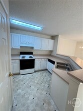 3308 Walden Park Dr in Savannah, GA - Building Photo - Building Photo