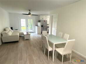 2701 W Scott Blvd in Temple, TX - Building Photo - Building Photo