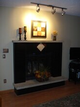 1335 Lauderdale Pl in Onalaska, WI - Foto de edificio - Building Photo