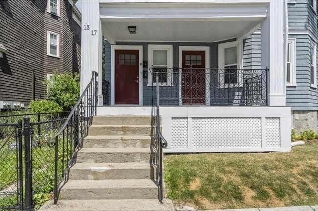 15 Sheffield Rd in Boston, MA - Building Photo - Building Photo
