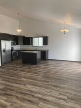 5884 57th Ave S in Fargo, ND - Building Photo - Building Photo