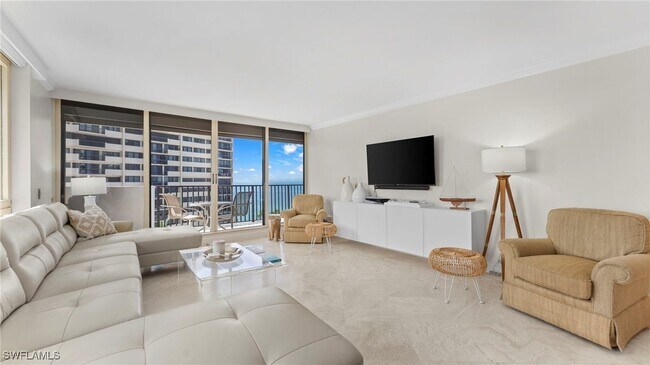 4005 Gulf Shore Blvd N in Naples, FL - Building Photo - Building Photo