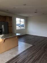 4995 Ronald Stephen Cir in Reno, NV - Building Photo - Building Photo