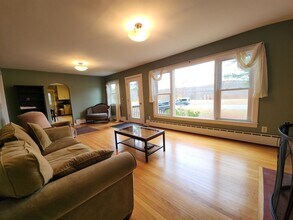 907 W Swanzey Rd in Swanzey, NH - Building Photo - Building Photo