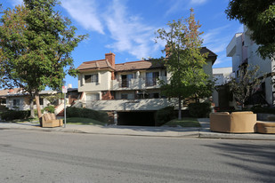 519 E Windsor Rd Apartments